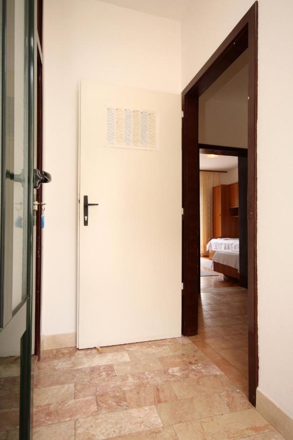 Apartments By The Sea Brist, Makarska - 505 Podaca Exterior foto