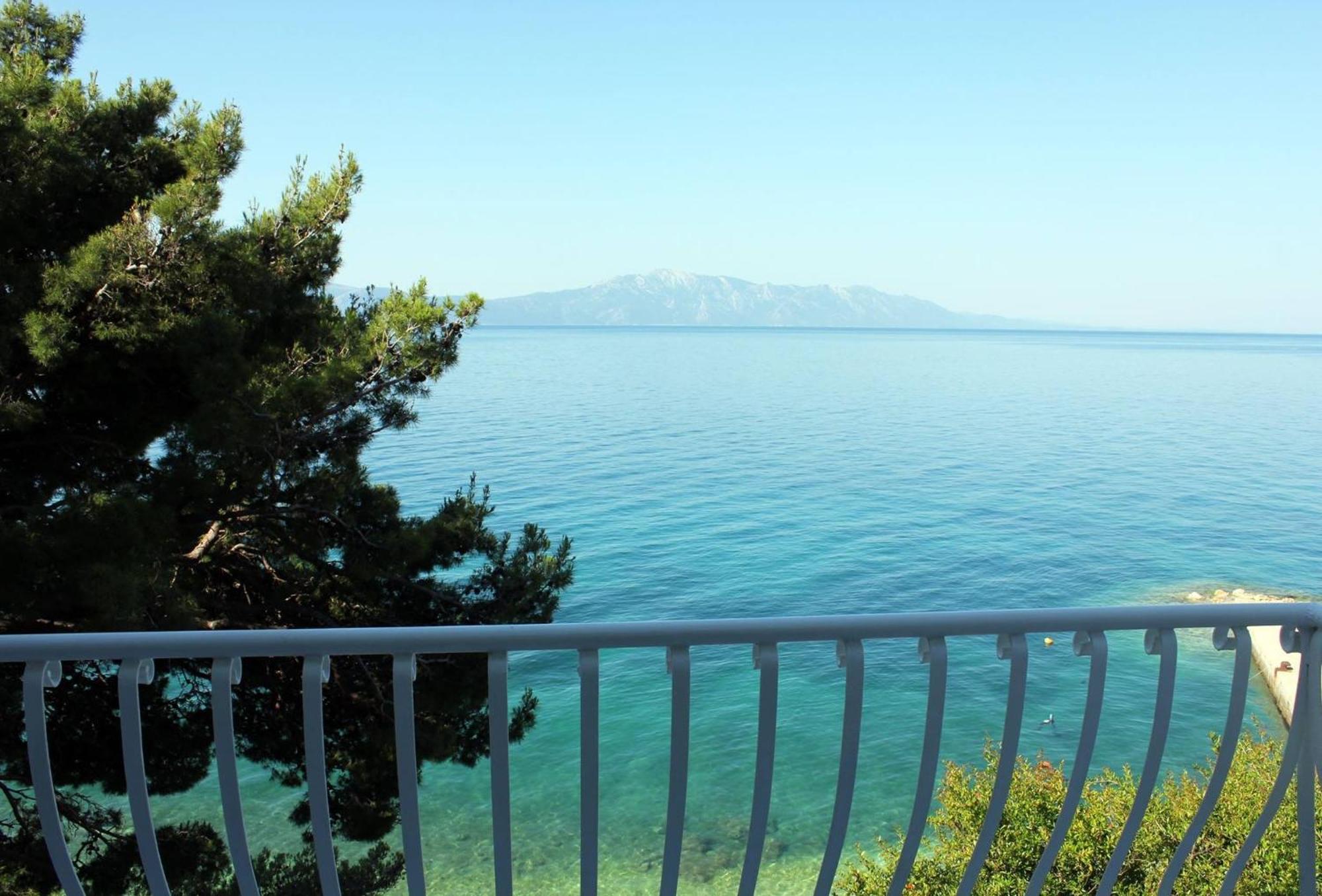 Apartments By The Sea Brist, Makarska - 505 Podaca Exterior foto